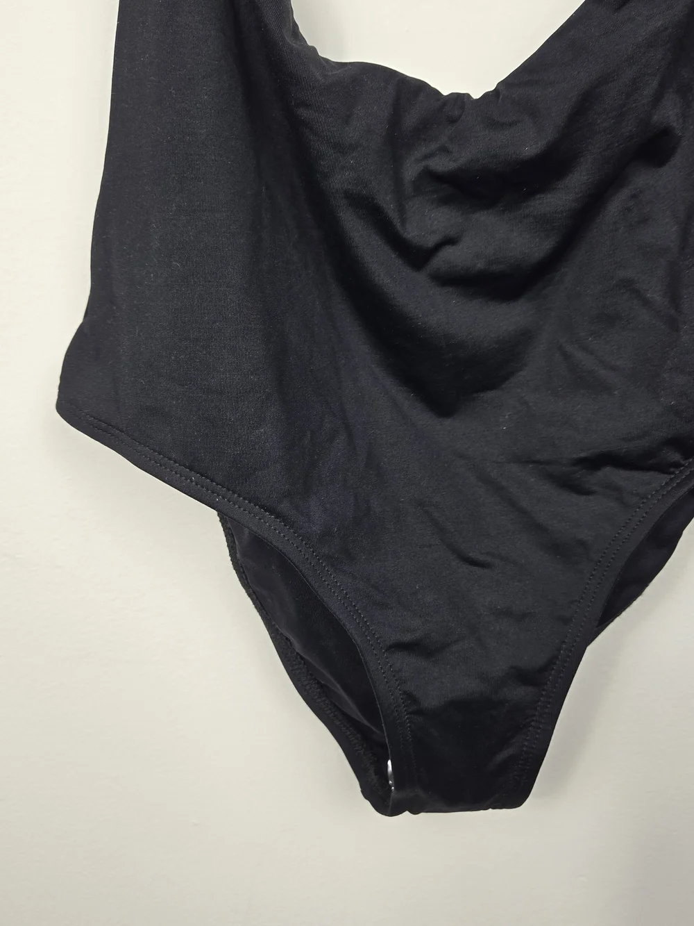 L*Space Black Cutout Madie One Piece Swimsuit NWT Strappy Resort 6 Quiet Luxury - Picture 6 of 9